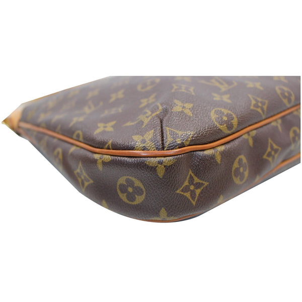 Louis Vuitton Odeon MM Monogram Canvas Shoulder Bag - leather