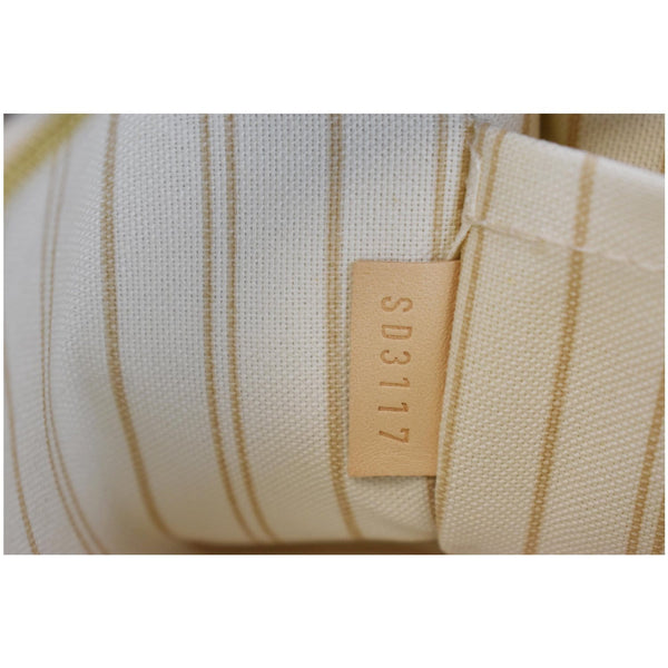 LOUIS VUITTON Pochette Wristlet Pouch Damier Azur Neverfull MM White