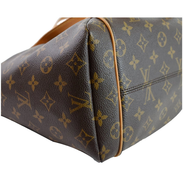 Louis Vuitton Totally MM Monogram Canvas Shoulder Bag bottom cormer