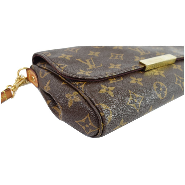 LOUIS VUITTON Favorite MM Monogram Canvas Crossbody Bag Brown