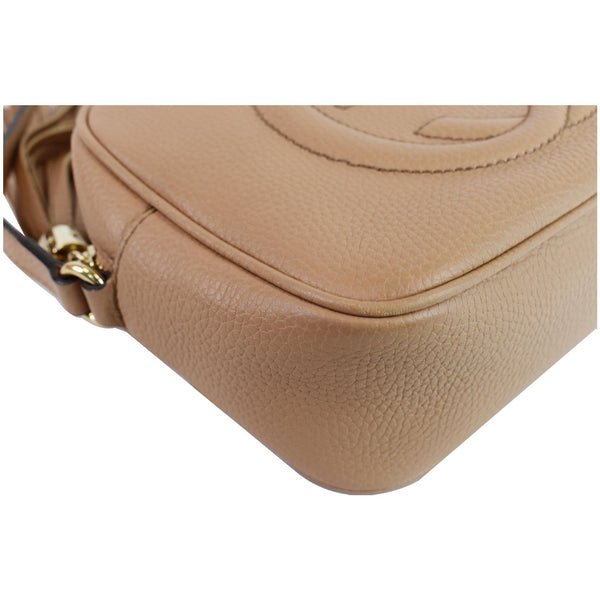 GUCCI Soho Disco Pebbled Leather Small Crossbody Bag Beige 308364