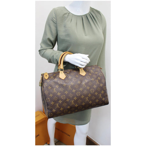 Louis Vuitton Speedy 35 Monogram Canvas Hand Bag