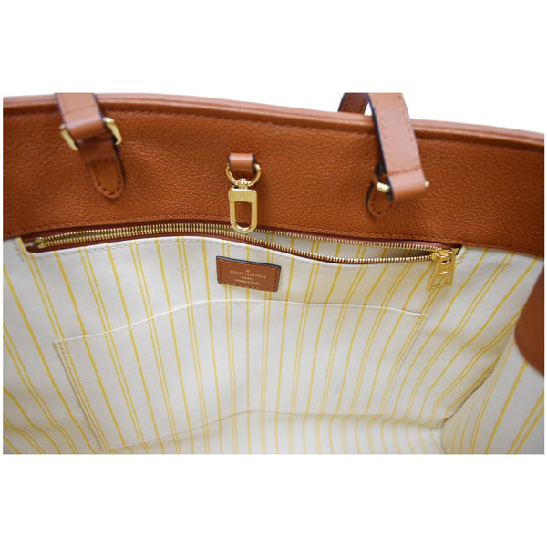 LOUIS VUITTON Onthego MM Monogram Raffia Shoulder Bag Tan