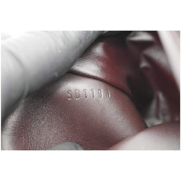 Louis Vuitton Sarah Monogram Vernis Leather Clutch - SB1193