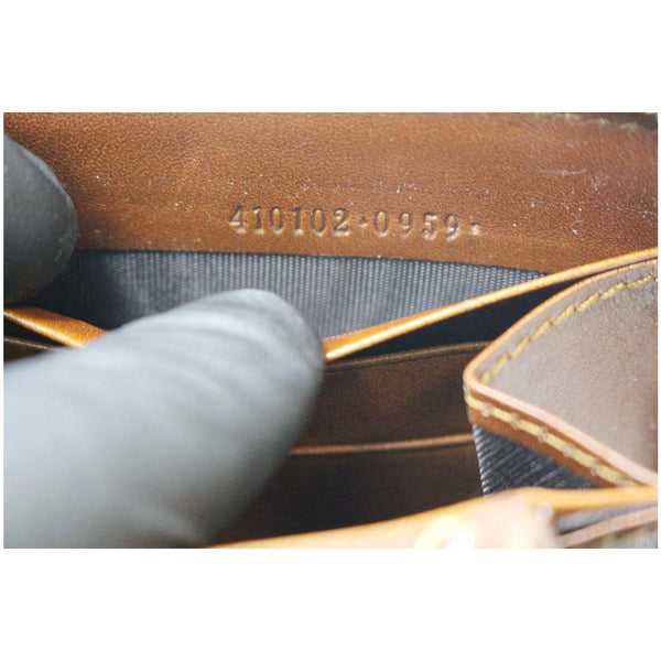 Gucci GG Supreme Zip Around Wallet Beige-Gucci code