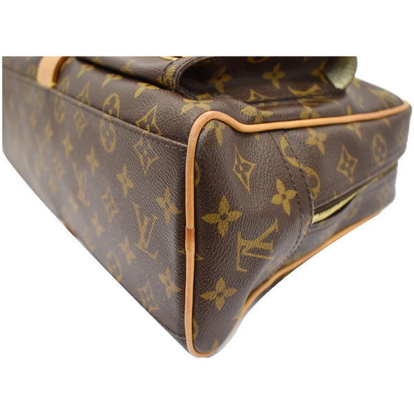 Louis Vuitton Manhattan GM Monogram Canvas Bag - top strap closure