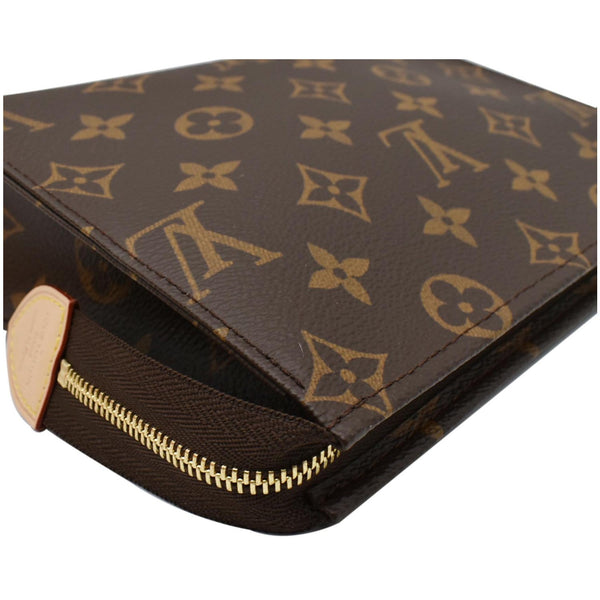 Louis Vuitton Toiletry 19 Monogram Canvas Pouch brown