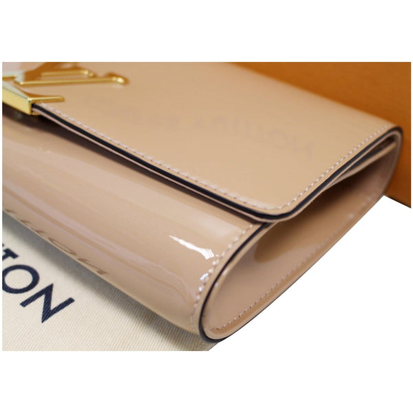 LOUIS VUITTON Louise Patent Leather Long Wallet Nude