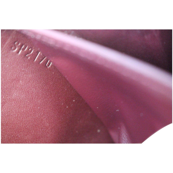 Louis Vuitton Monogram Zippy Wallet - interior