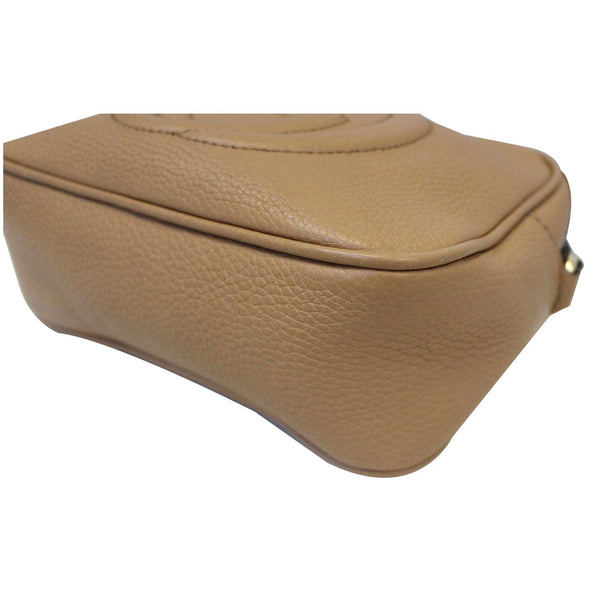 GUCCI Soho Disco Pebbled Leather Small Crossbody Bag Beige 308364