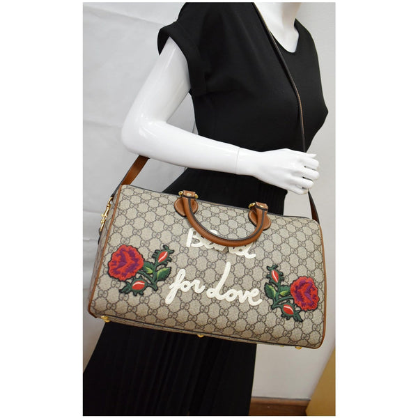 GUCCI Blind for Love Embroidered GG Supreme Canvas Boston Bag Maple Brown 409527