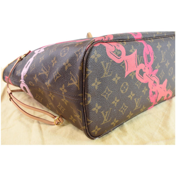 LOUIS VUITTON Bay Neverfull MM Monogram Canvas Shoulder Bag Fuchsia