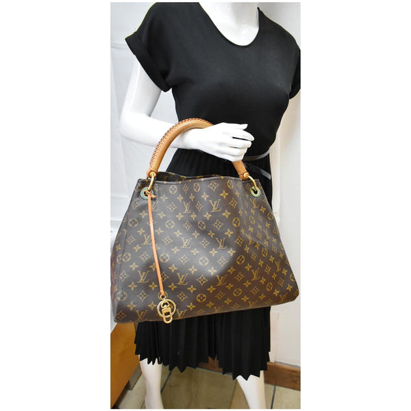LOUIS VUITTON Artsy MM Monogram Canvas Hobo Bag Brown