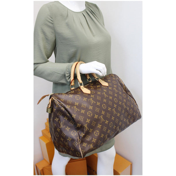 Louis Vuitton Speedy 40 Monogram Canvas Bag for women