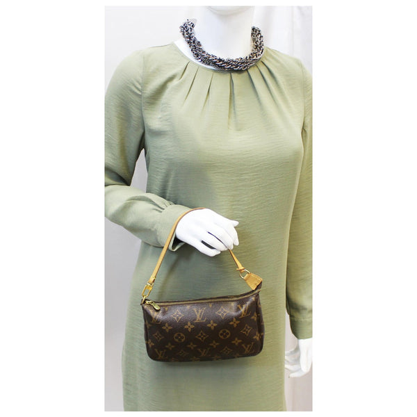 LOUIS VUITTON Pochette Accessoires Monogram Canvas Handbag-US