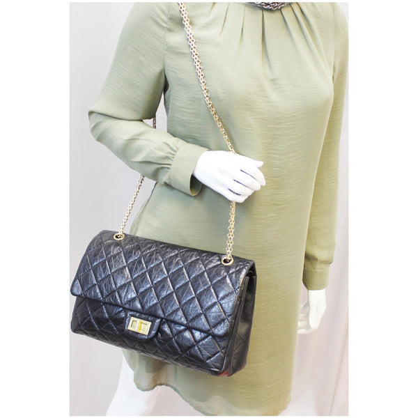 CHANEL 2.55 Reissue Calfskin Leather Flap Shoulder Bag Black-US