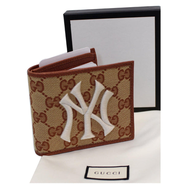 GUCCI NY New York Yankees Patch GG Canvas Bifold Wallet Brown 547787