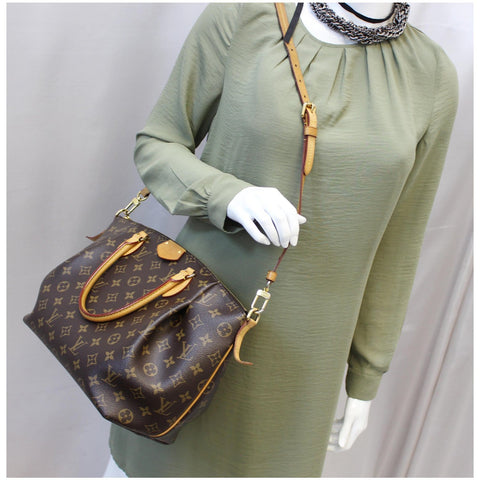 Louis Vuitton Turenne MM Monogram Canvas Shoulder Bag