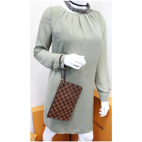 Louis Vuitton Pochette Wristlet Pouch Neverfull MM for women