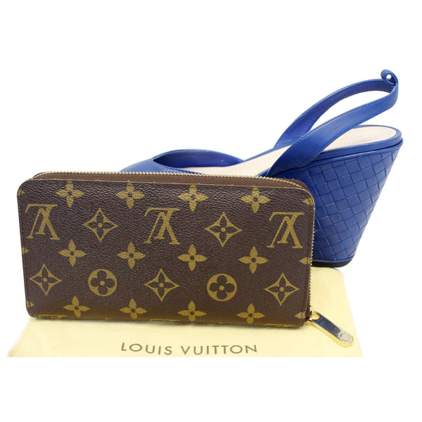 Louis Vuitton Zippy Monogram Canvas Brown Wallet