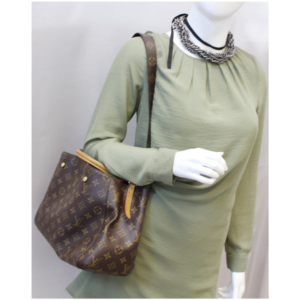 LOUIS VUITTON Montaigne MM Monogram Canvas Shoulder Bag Brown