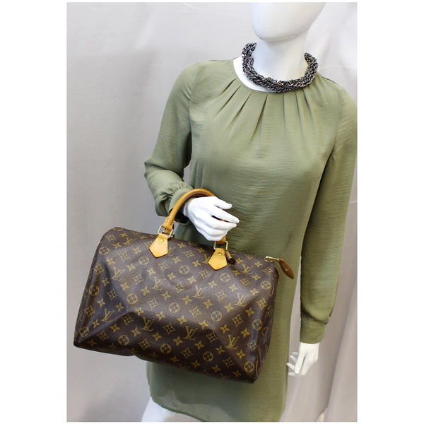 LOUIS VUITTON Speedy 35 Monogram Canvas Satchel Bag Brown