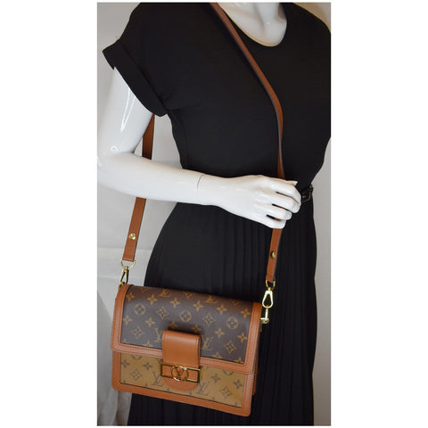 LOUIS VUITTON Dauphine MM Monogram Reverse Canvas Shoulder Bag Brown