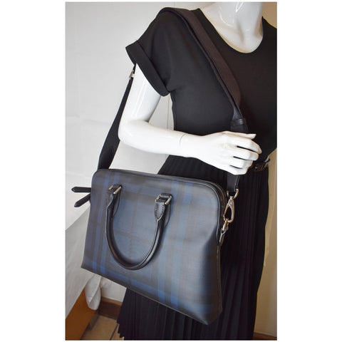BURBERRY Hambleton London Check Briefcase Messenger Bag Blue