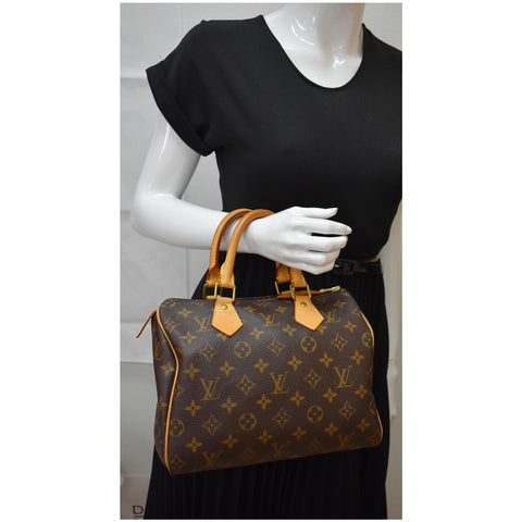 LOUIS VUITTON Speedy 25 Monogram Canvas Satchel Bag Brown