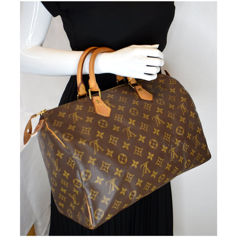 LOUIS VUITTON Speedy 35 Monogram Canvas Satchel Handbag Brown