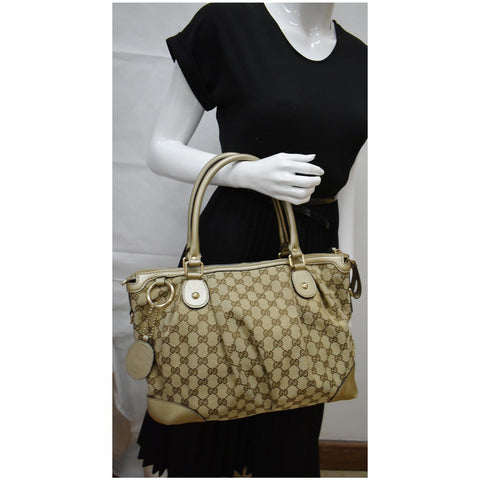 GUCCI Sukey GG Canvas Top Handle Satchel Bag Beige 285730