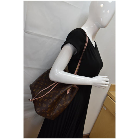 LOUIS VUITTON Neonoe MM Monogram Canvas Shoulder Bag Pink