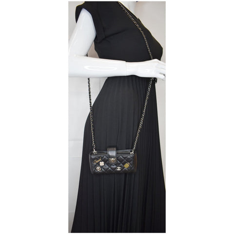 CHANEL Reissue Lucky Charm Quilted Leather Chain Crossbody Clutch Bag Black