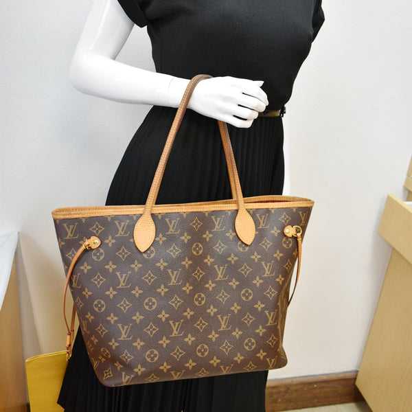 LOUIS VUITTON Neverfull MM Monogram Canvas Shoulder Bag Brown - New Year Deals