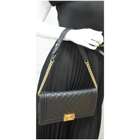 Chanel Medium Boy Flap Caviar Leather Shoulder Bag - DDH