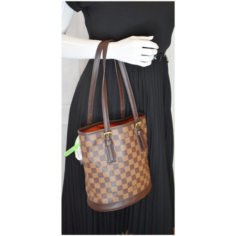 LOUIS VUITTON Marais Bucket Damier Ebene Shoulder Bag Brown