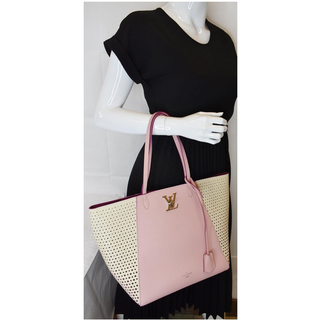 Lockme leather handbag Louis Vuitton Pink in Leather - 18883161