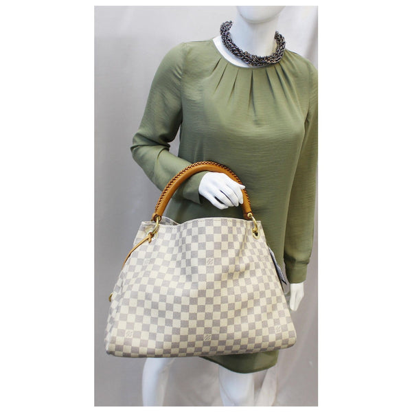 LOUIS VUITTON Artsy MM Damier Azur White Shoulder Bag