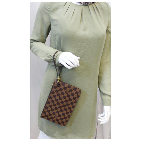 LOUIS VUITTON Pochette Wristlet Pouch Neverfull MM Damier Ebene-US