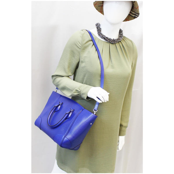 Louis Vuitton Phenix PM Epi Leather On-Shoulder hand Bag