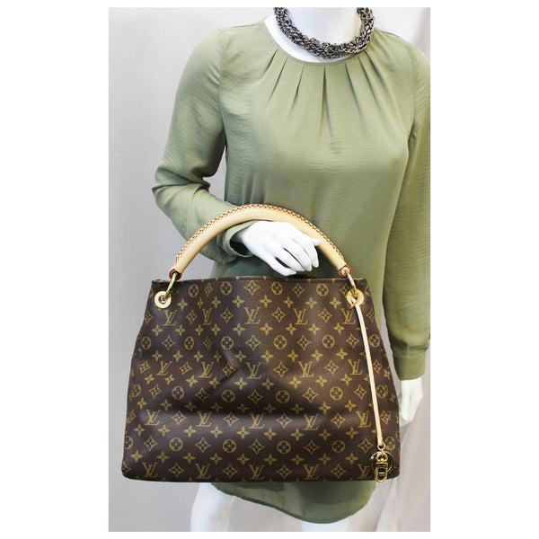 LOUIS VUITTON Artsy MM Monogram Canvas Hobo Shoulder Bag