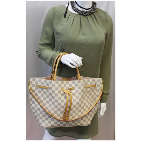 LOUIS VUITTON Girolata Damier Azur Shoulder Bag White