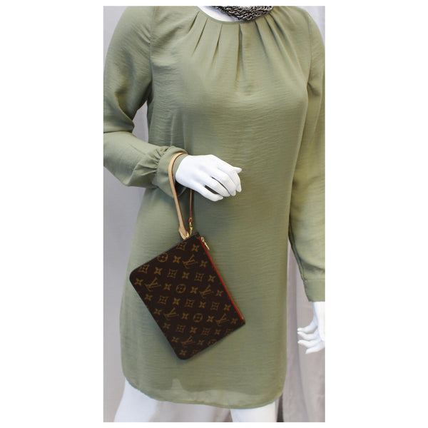 LOUIS VUITTON Pochette Wristlet Pouch Neverfull MM Monogram Canvas-US