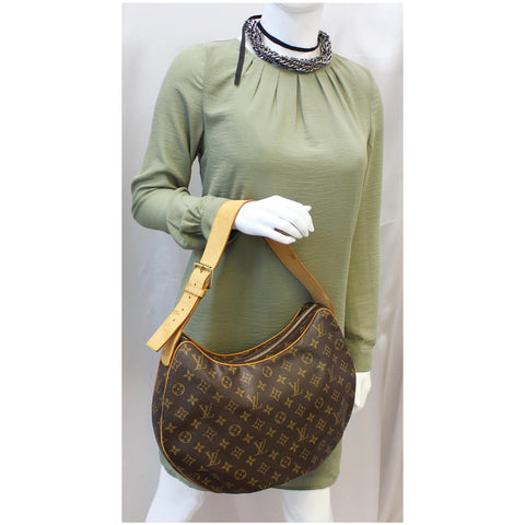 LOUIS VUITTON Croissant GM Monogram Canvas Shoulder Bag Brown
