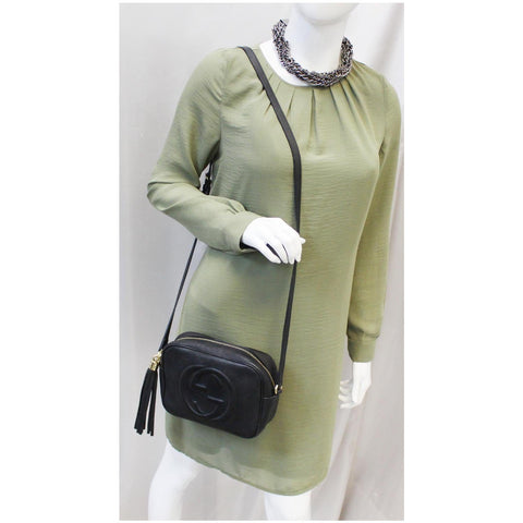 GUCCI Soho Disco Pebbled Leather Small Crossbody Bag Black