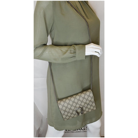 Gucci Dionysus GG Supreme Crossbody Chain Wallet Beige - shoulder bag