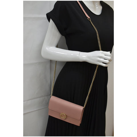 GUCCI Dollar Interlocking G Leather Chain Wallet Soft Pink 510314