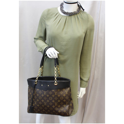 Model Lv Pallas Chain Shopper Bag Monogram Canvas