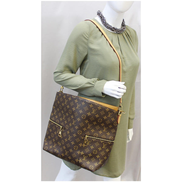 Louis Vuitton Melie Monogram Canvas Hobo Shoulder Bag