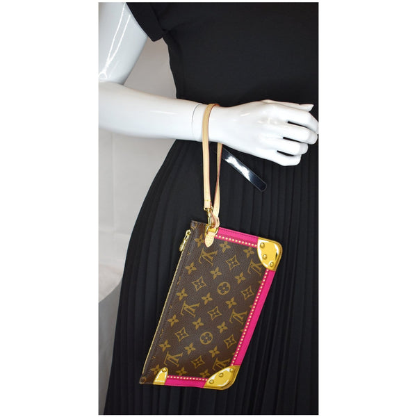 LOUIS VUITTON Wristlet Pouch Monogram Summer Trunk Neverfull MM Brown